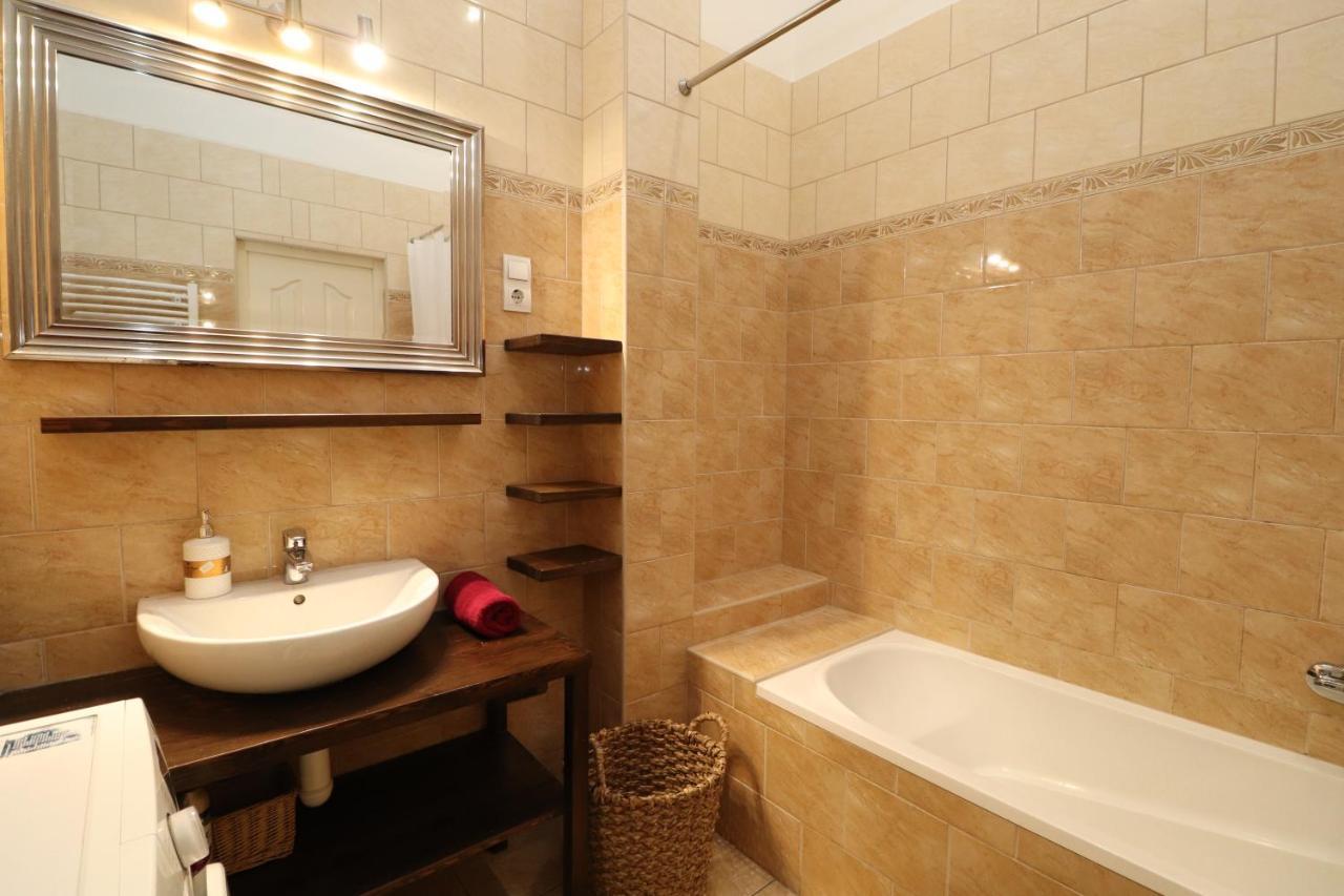 Broadway Downtown Deluxe Budapest Extérieur photo