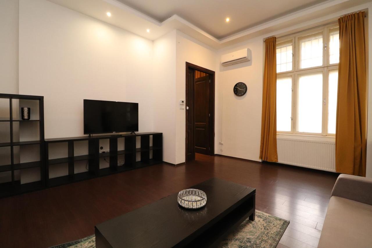 Broadway Downtown Deluxe Budapest Extérieur photo